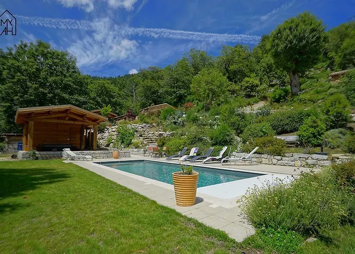Ferienhaus Bergerie Avec Piscine *